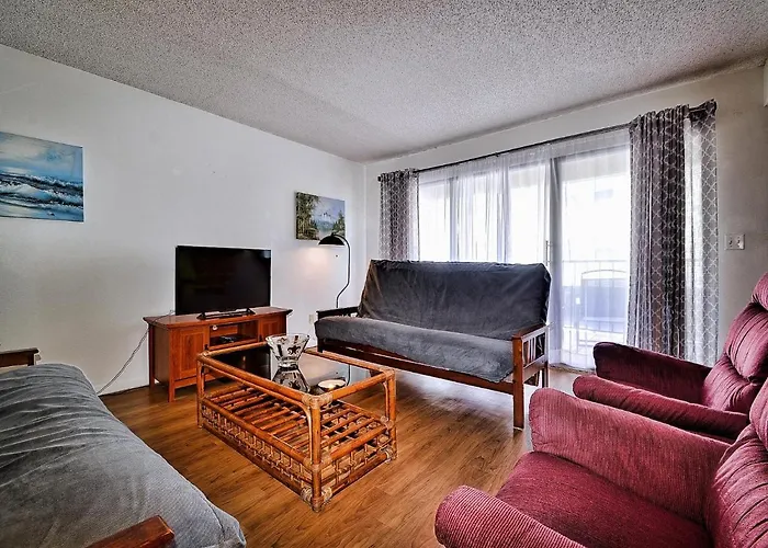 Sea Club 43 Charming Community Apartment